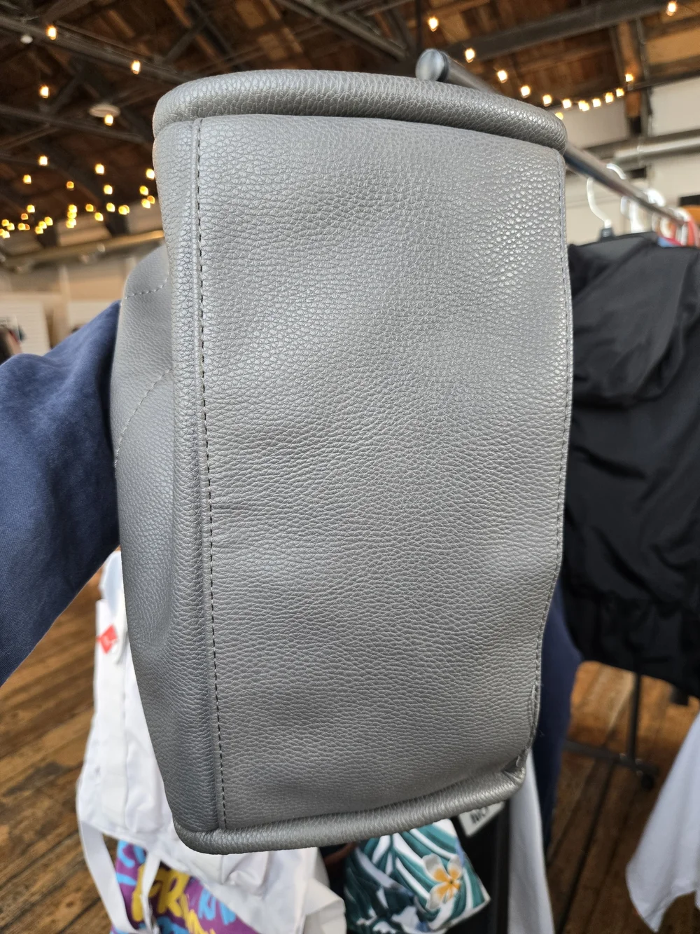 N/A sleek grey